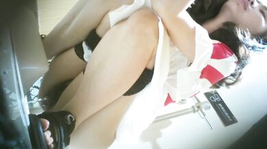 商场女厕全景偷拍多位美女少妇嘘嘘各种美鲍轮流呈现 (6)